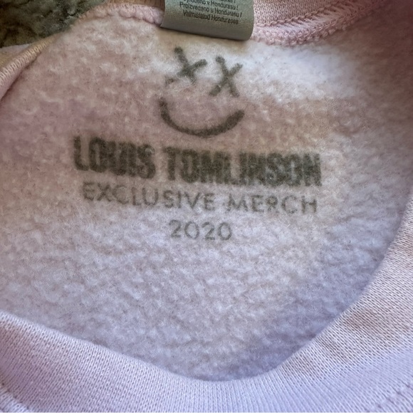 Louis Tomlinson Walls Pink Smiley Sweatshirt - Picture 4 of 5